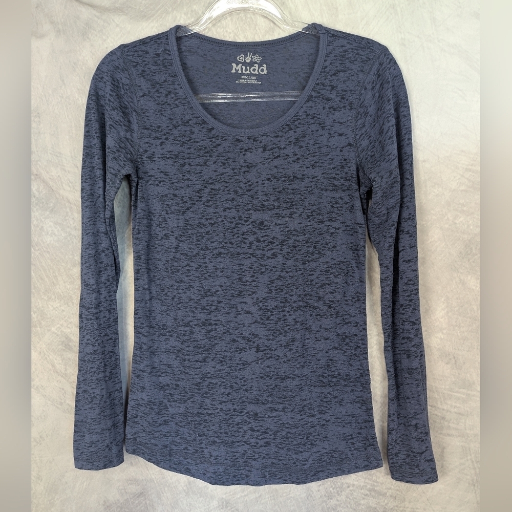 Mudd Medium Navy Blue Long Sleeved Y2K Vibe Shirts